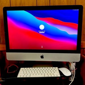 Mac desktop computer with speakers